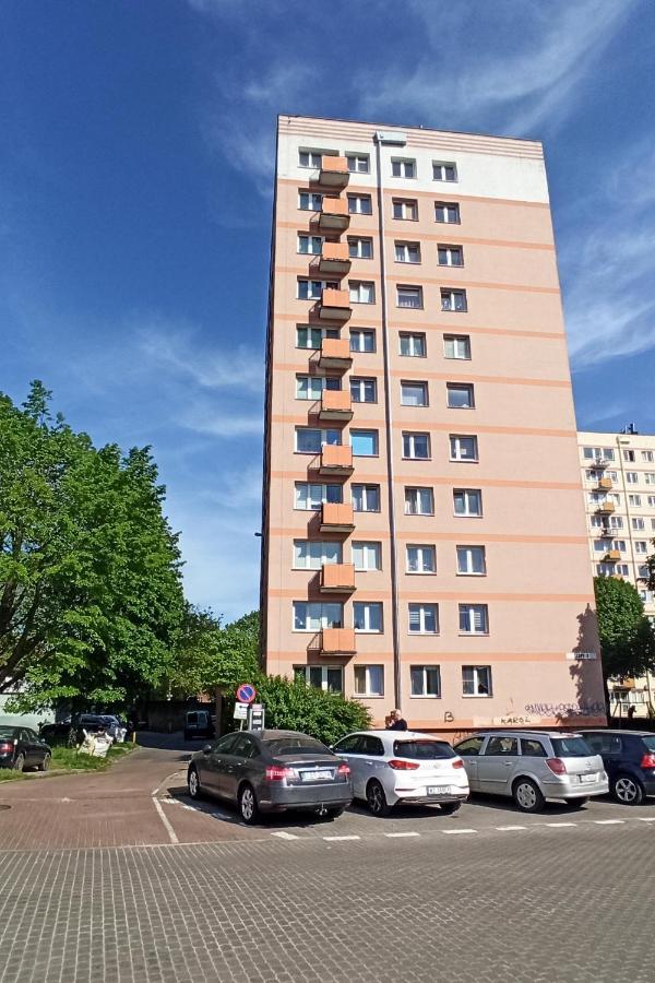 גדנסק דירות באזור Long Gardens, בגודל 46 מר, עם 3 חדרי שינה ו- 1 חדרי רחצה פרטיים מראה חיצוני תמונה